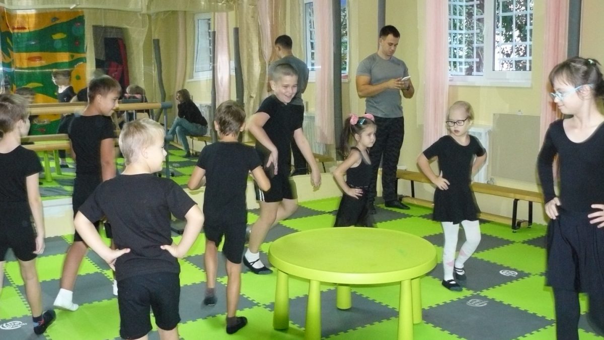 Ресурсный центр поддержки гражданского общества в Сочи посетил инклюзивный центр «Особое детство»