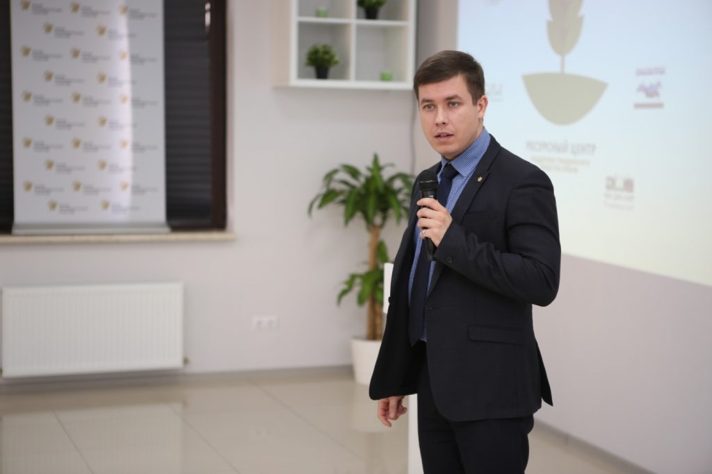 Федеральный спикер провел семинар по социальному проектированию
