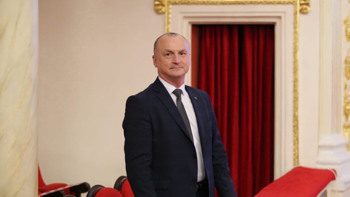 Благодарность директору АНОО ДПО «Центр ППК ТДК» за участие в проекте «Неравнодушный человек»