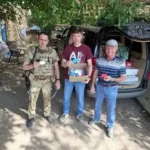 «Мы своих не бросаем»: доставка общественниками гуманитарной помощи